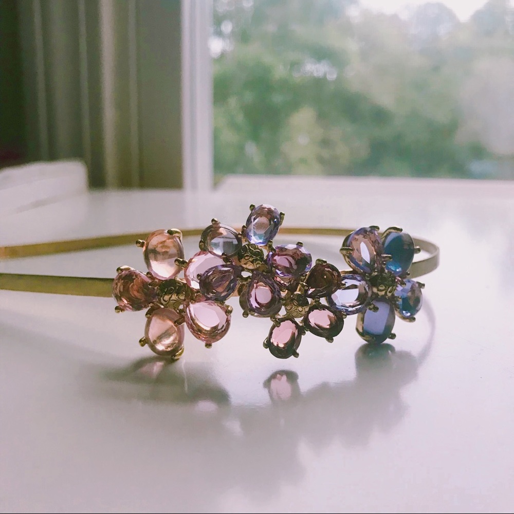 💜COACH Crystal flower headband💜